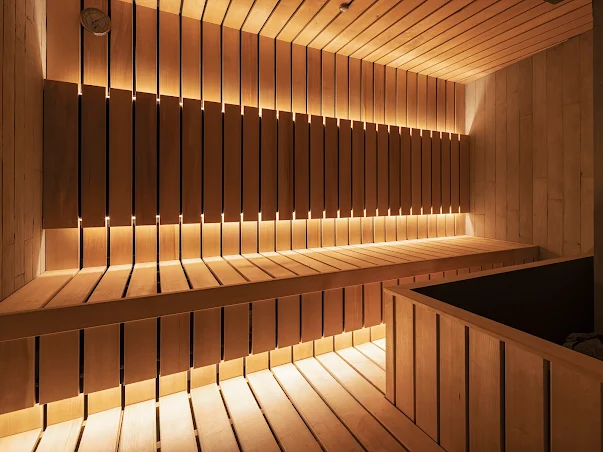 a_top_re_sauna_solo_long-