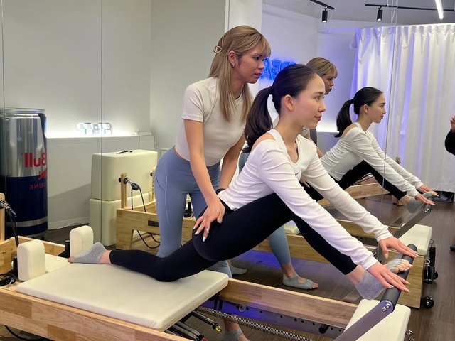 b_crea_blue_pilates_shiroganet