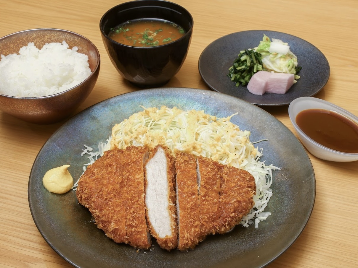 幻の豚肉とレジェンドが生む、至高のとんかつ＆洋食アラカルト[ペア