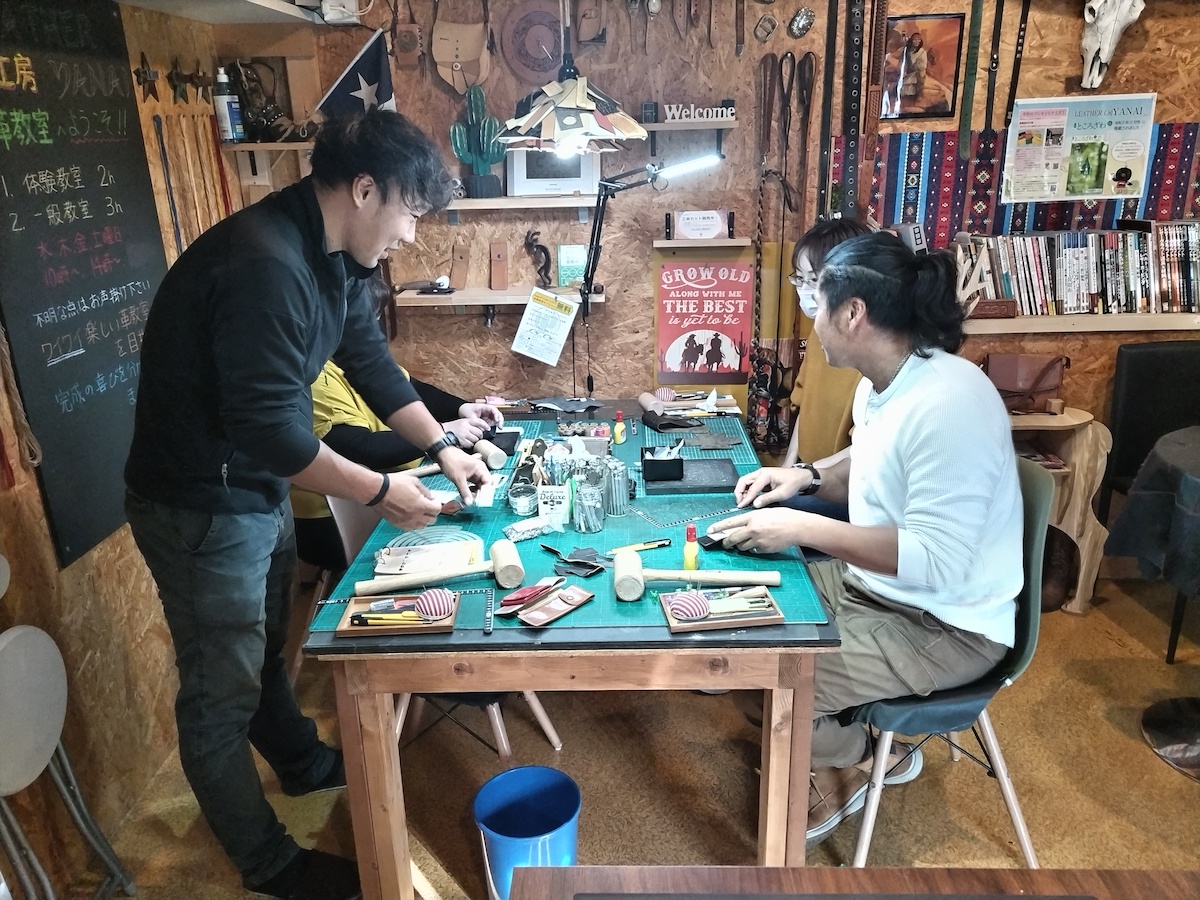 leather_yanai_feature21- 
